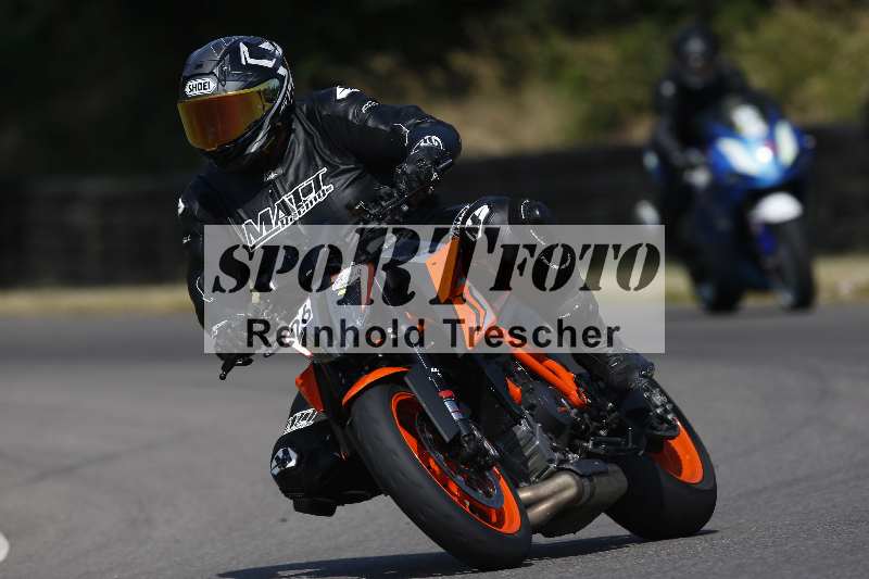 /Archiv-2023/28 05.06.2023 Moto Club Anneau du Rhin/vert-medium/26